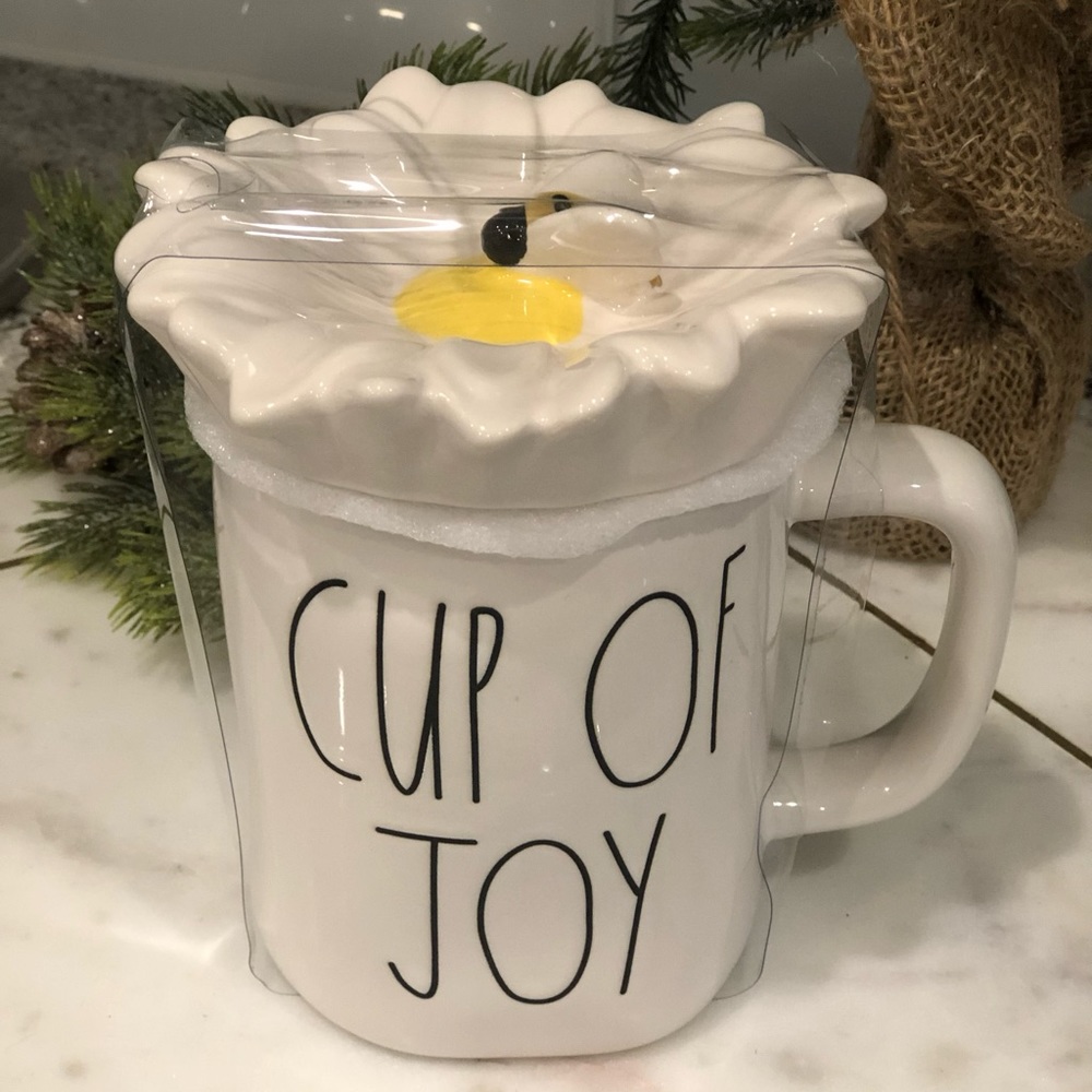 ✨NWT✨ Rae Dunn CUP OF JOY Ceramic Mug with Flower Bee Lid Topper